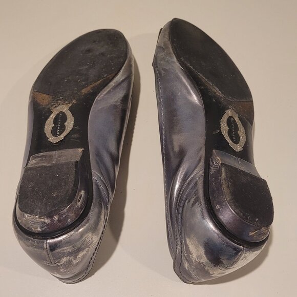 Elie Tahari Size 8 Metallic Flats - Picture 7 of 7